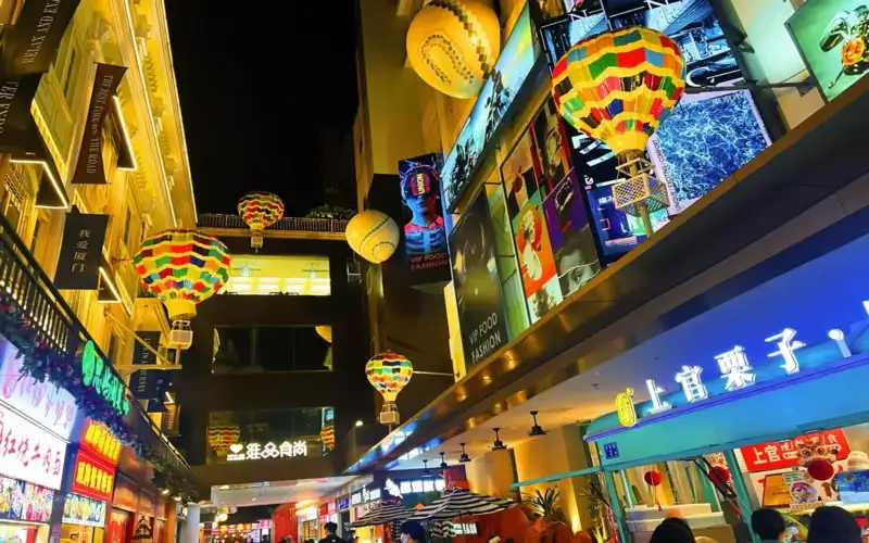 古镇街区商业街区亮化广告